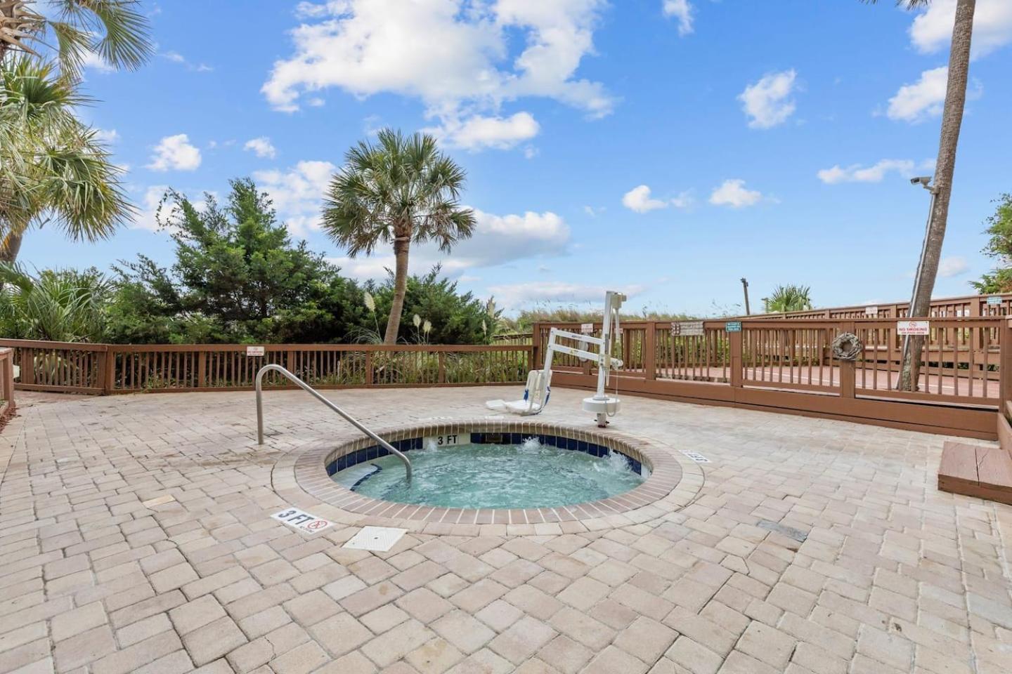 Apartament Luxury Ocean Front By Barefoot Landing Myrtle Beach Zewnętrze zdjęcie